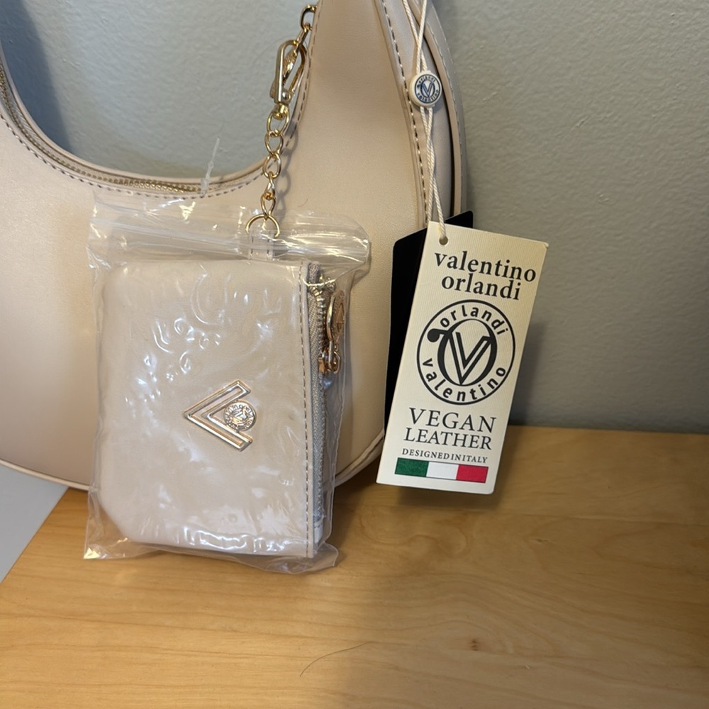 Valentino orlandi Cream Studded Women's Bag. Vegan Leather - Picture 4 of 7